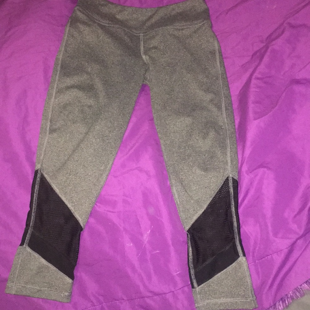 Gray legging with black mesh